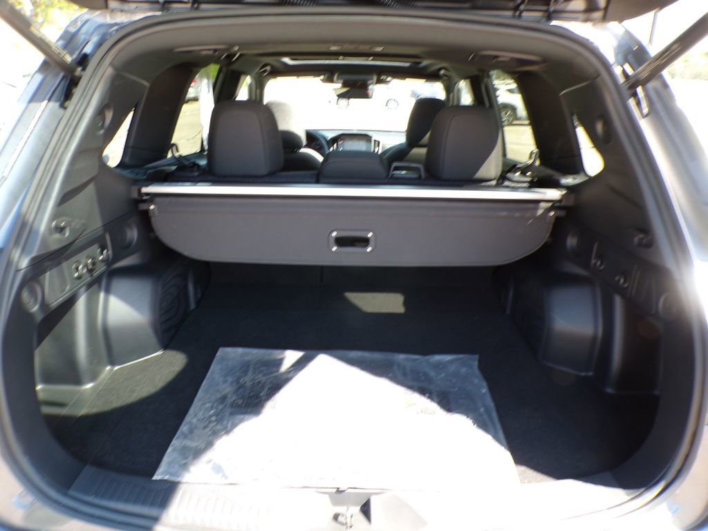 Used 2026 Subaru Forester Premium AWD/4WD image 19
