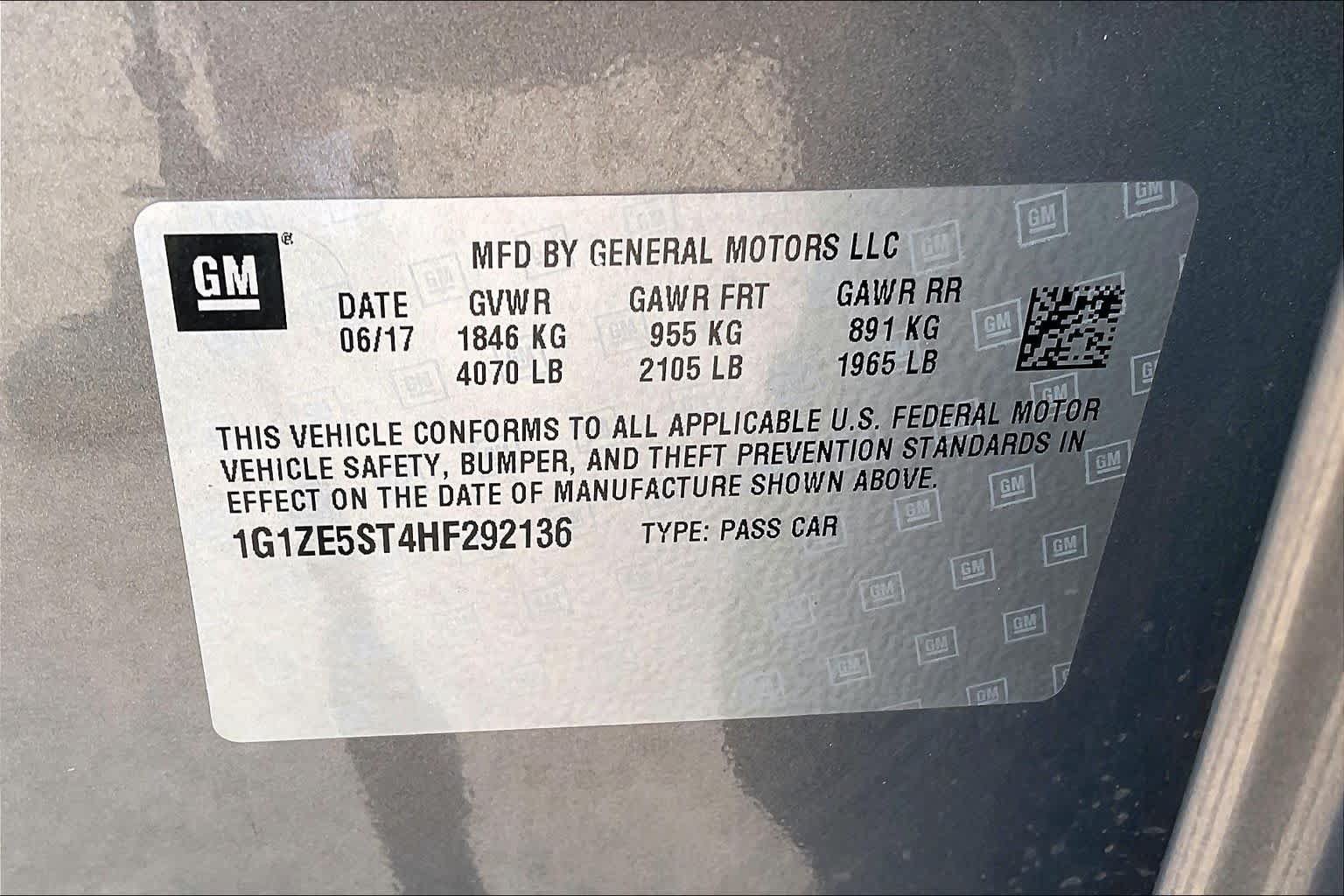 Used 2017 Chevrolet Malibu LT FWD image 34