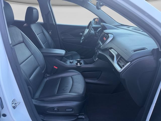 Used 2024 GMC Terrain SLT AWD/4WD image 14