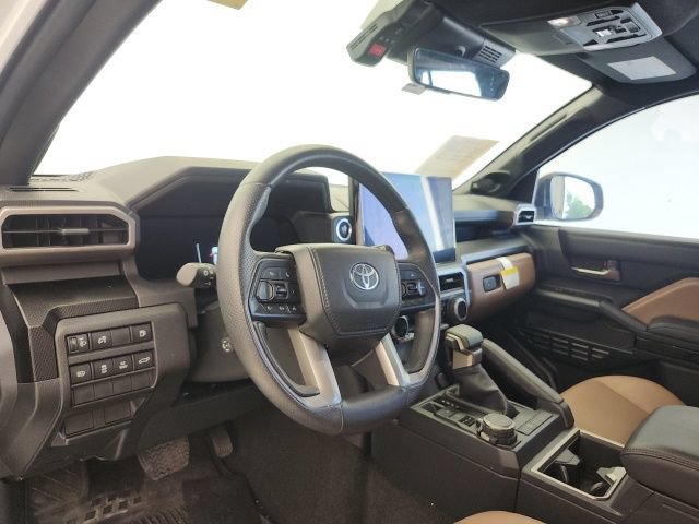 Certified 2025 Toyota 4Runner Limited AWD/4WD image 12