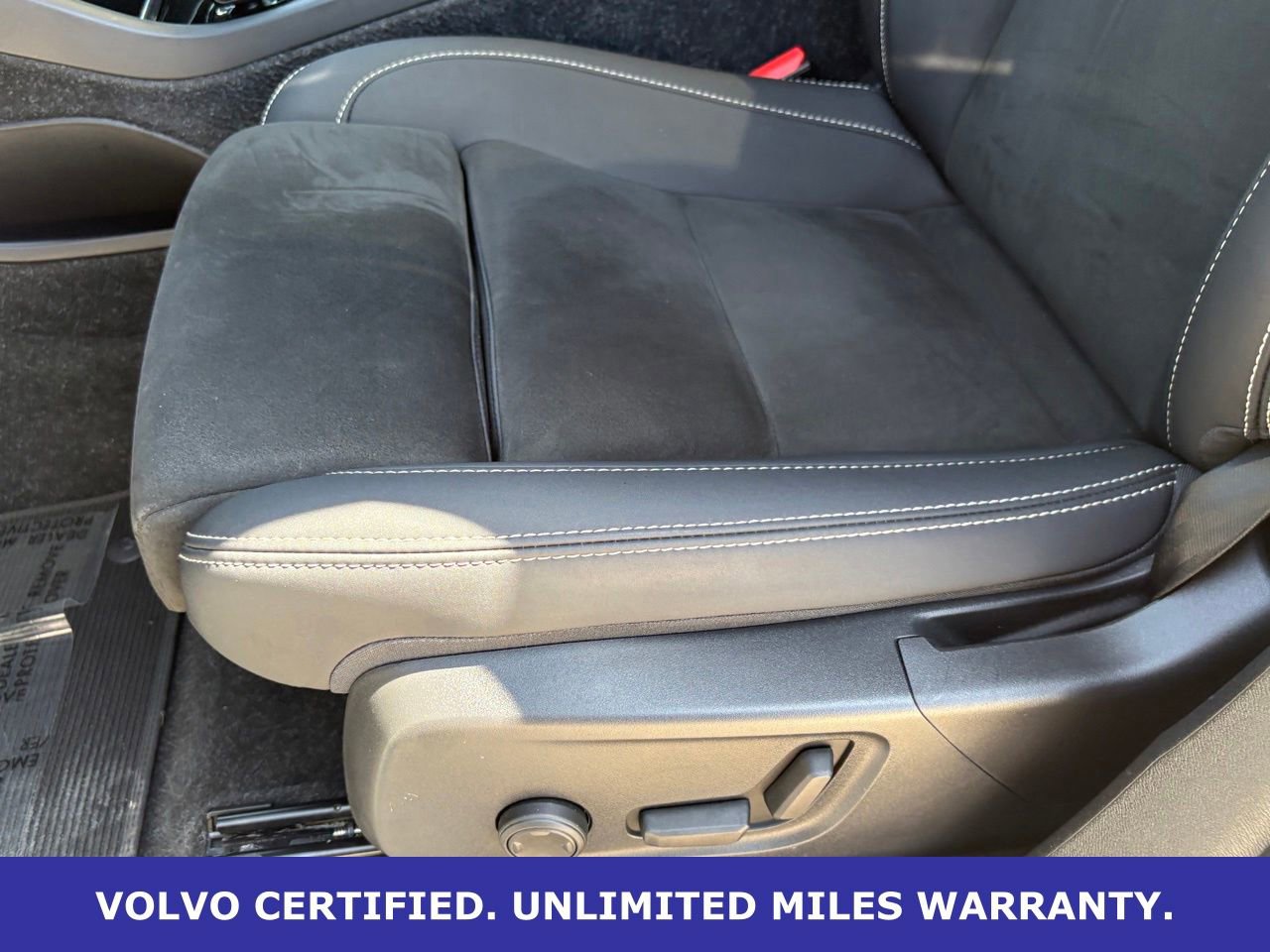 Certified 2023 Volvo C40 P8 Recharge Plus AWD/4WD image 26