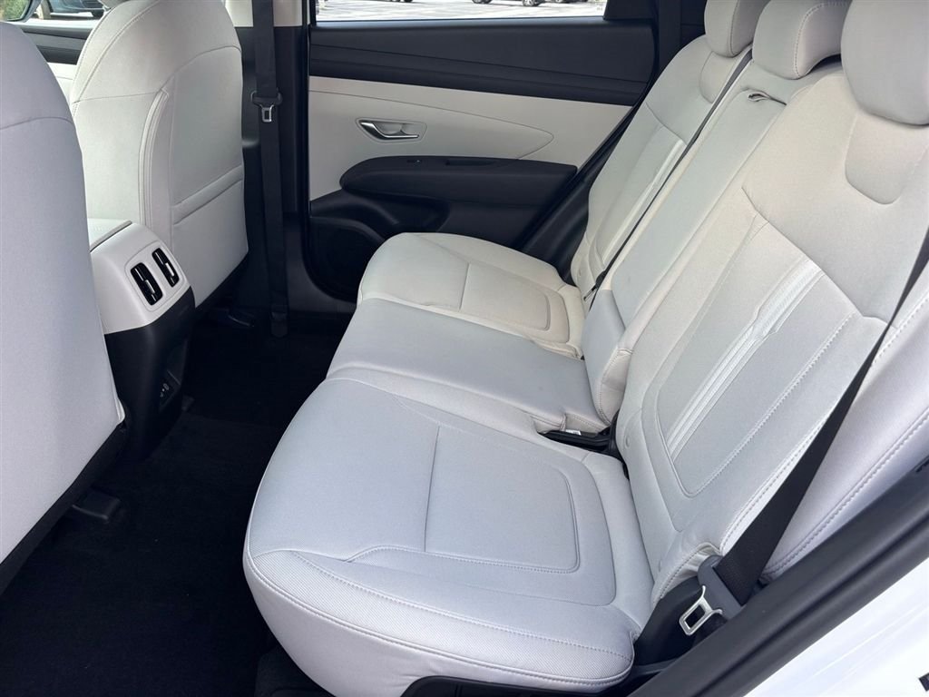 New 2026 Hyundai Tucson SEL Plus FWD image 14