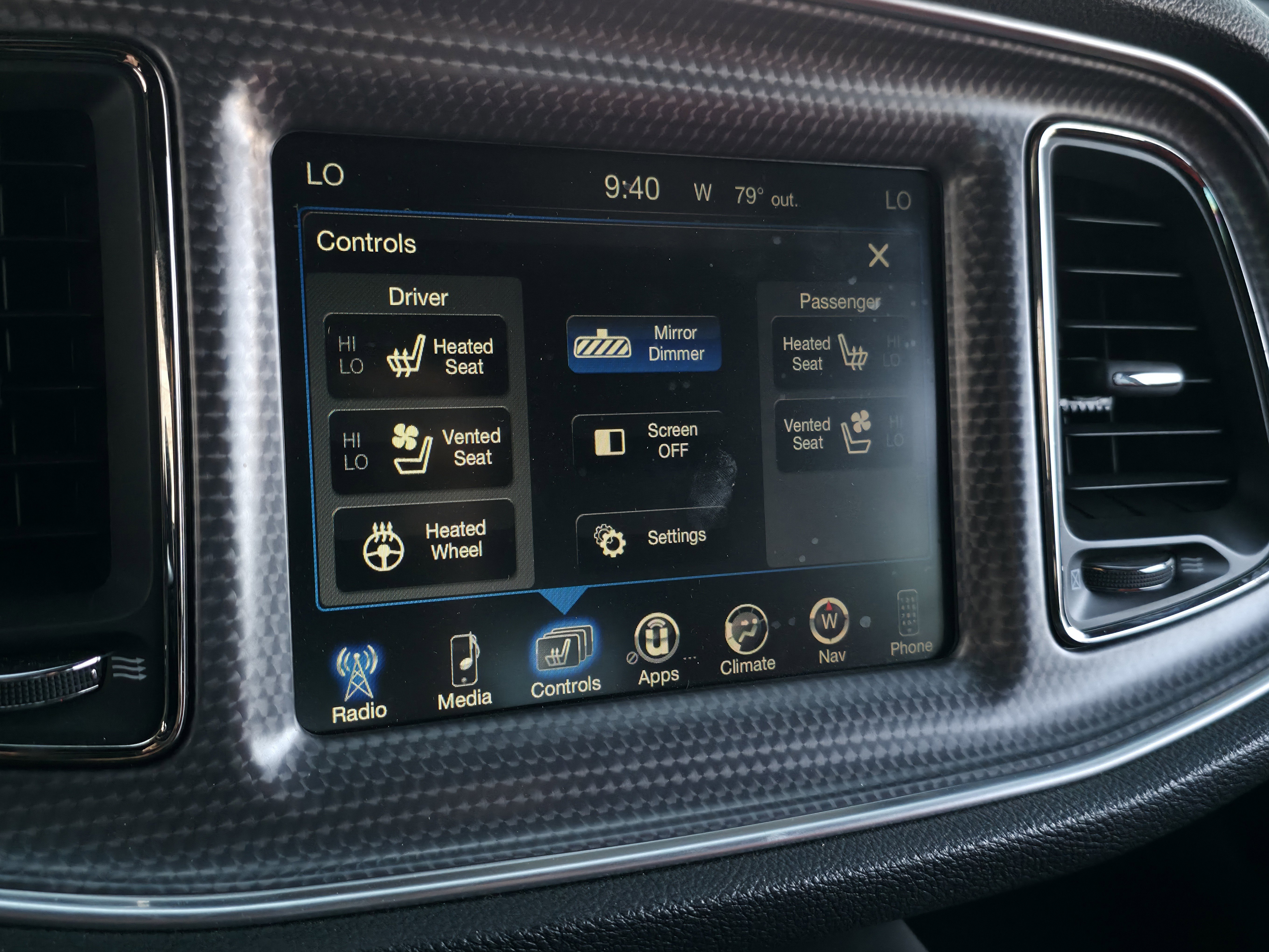 Used 2015 Dodge Challenger SRT Hellcat image 23