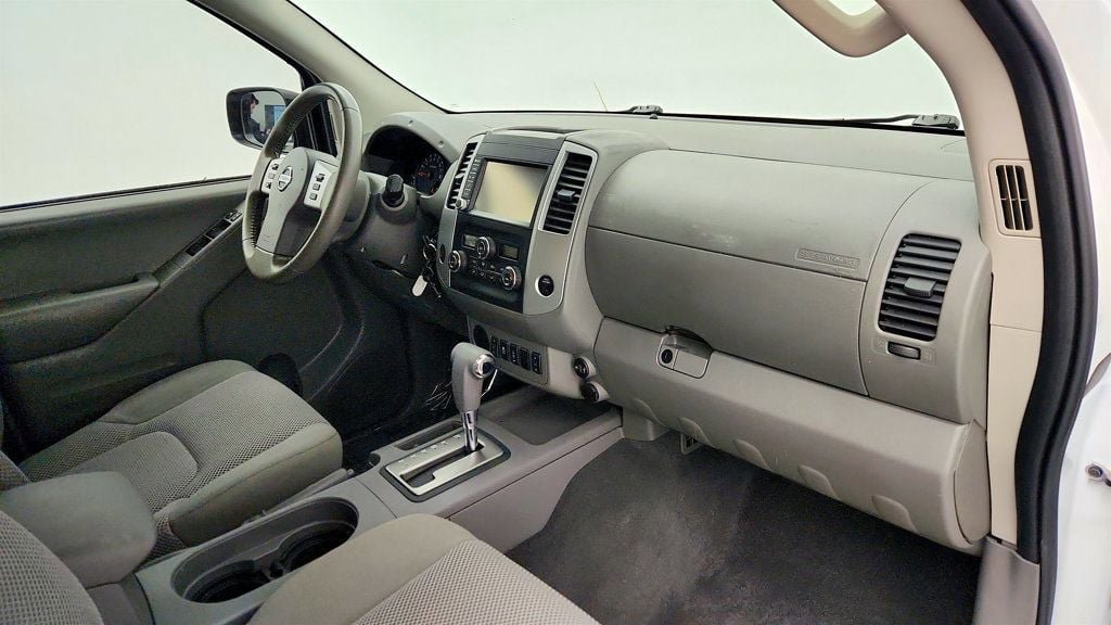 Used 2019 Nissan Frontier SV w/ Value Truck Package RWD image 24
