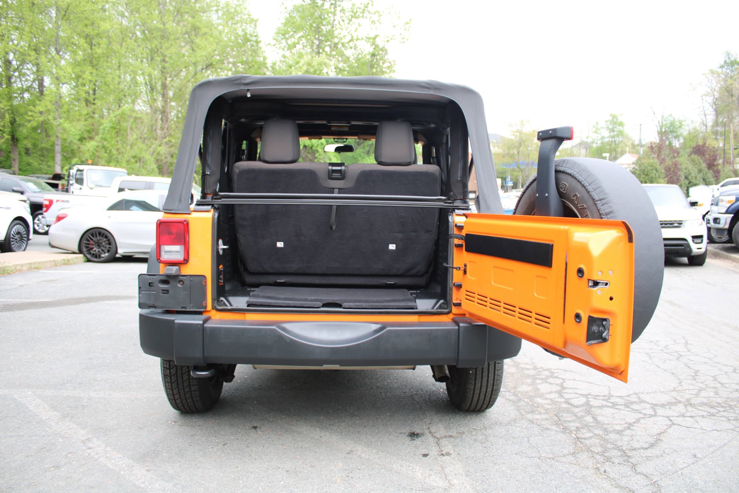 Used 2012 Jeep Wrangler Sport w/ Connectivity Group image 27