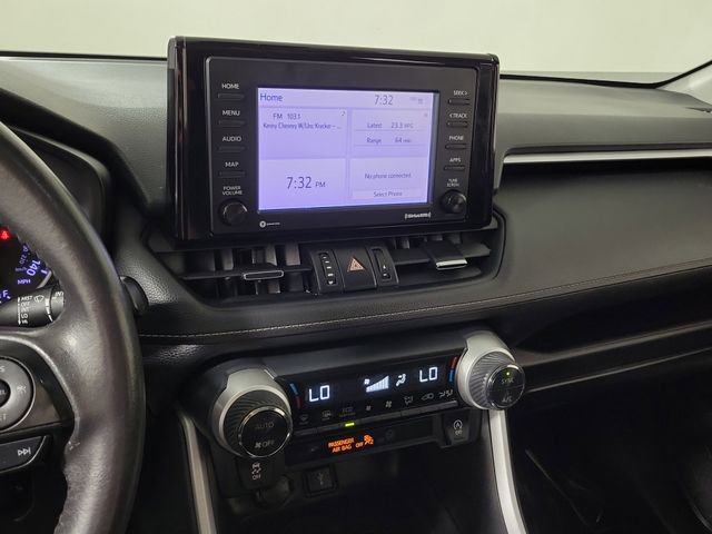 Used 2021 Toyota RAV4 XLE Premium FWD image 29