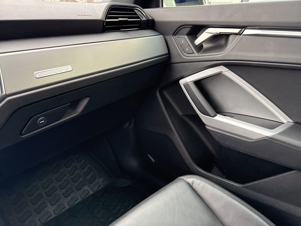 Used 2023 Audi Q3 2.0T Premium Plus image 28