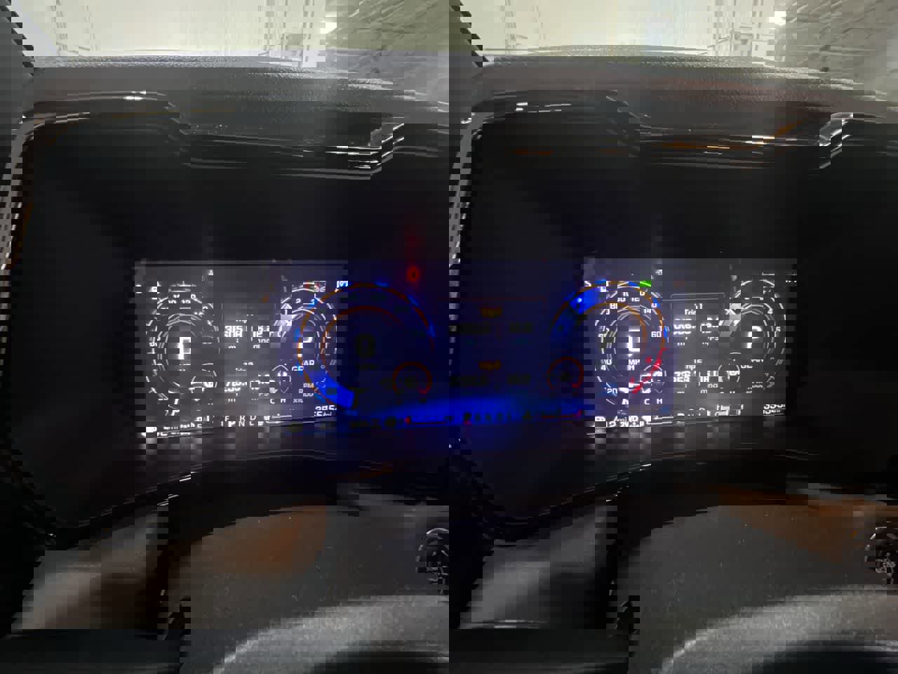 Used 2023 Chevrolet Colorado ZR2 w/ ZR2 Convenience Package III image 21