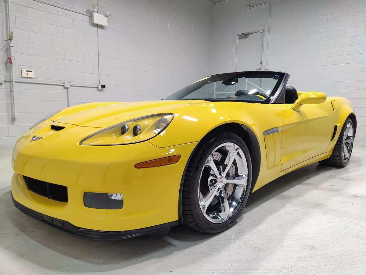 Used 2011 Chevrolet Corvette Grand Sport RWD image 18
