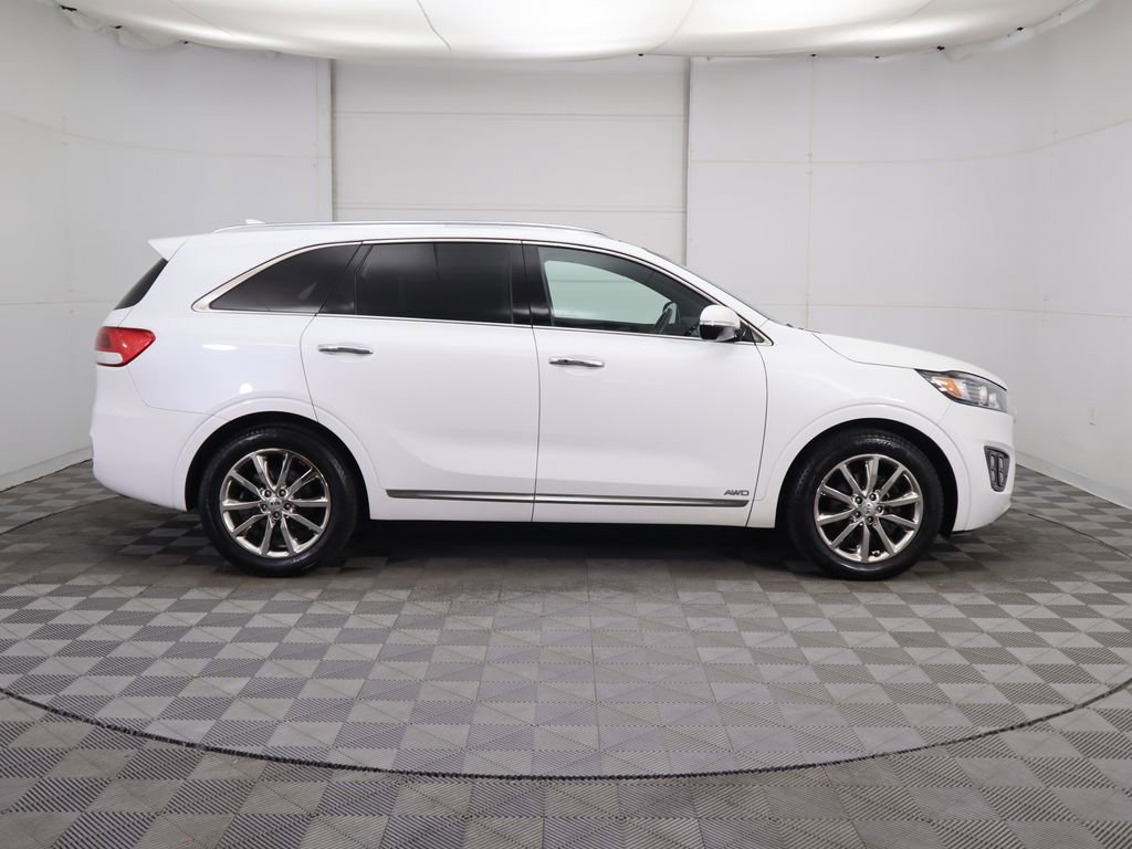 Used 2018 Kia Sorento SX image 4
