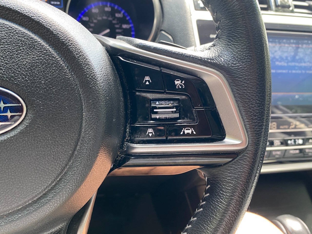 Used 2019 Subaru Outback 2.5i Limited AWD/4WD image 23