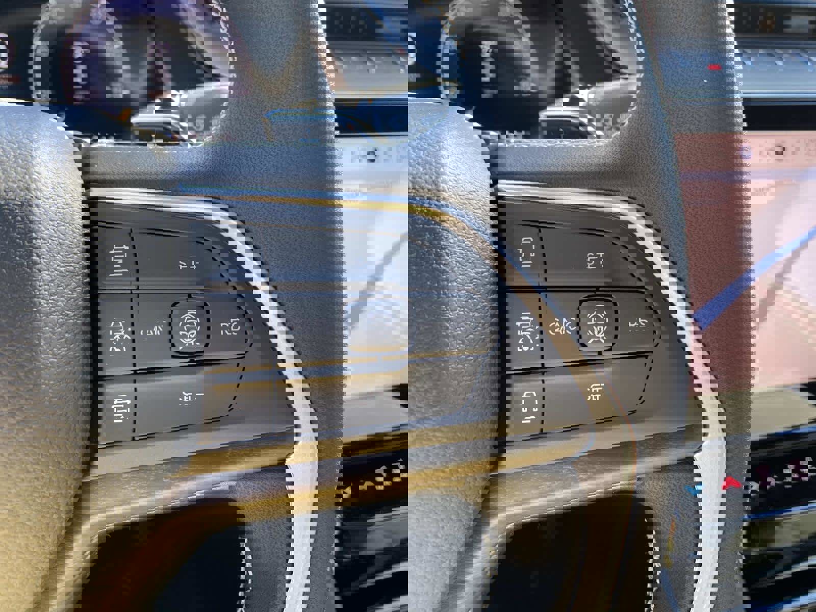 New 2026 Jeep Grand Cherokee Altitude image 16