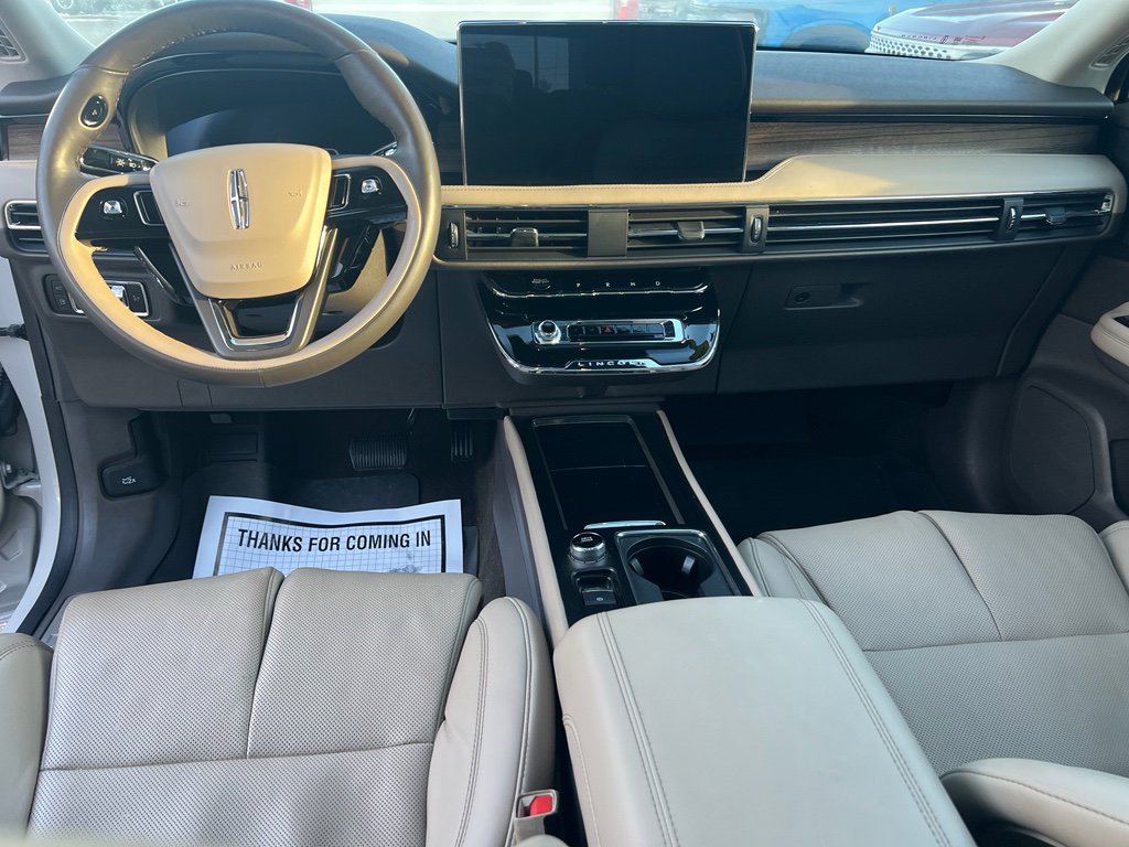 Used 2023 Lincoln Corsair Grand Touring w/ Equipment Group 302A image 7