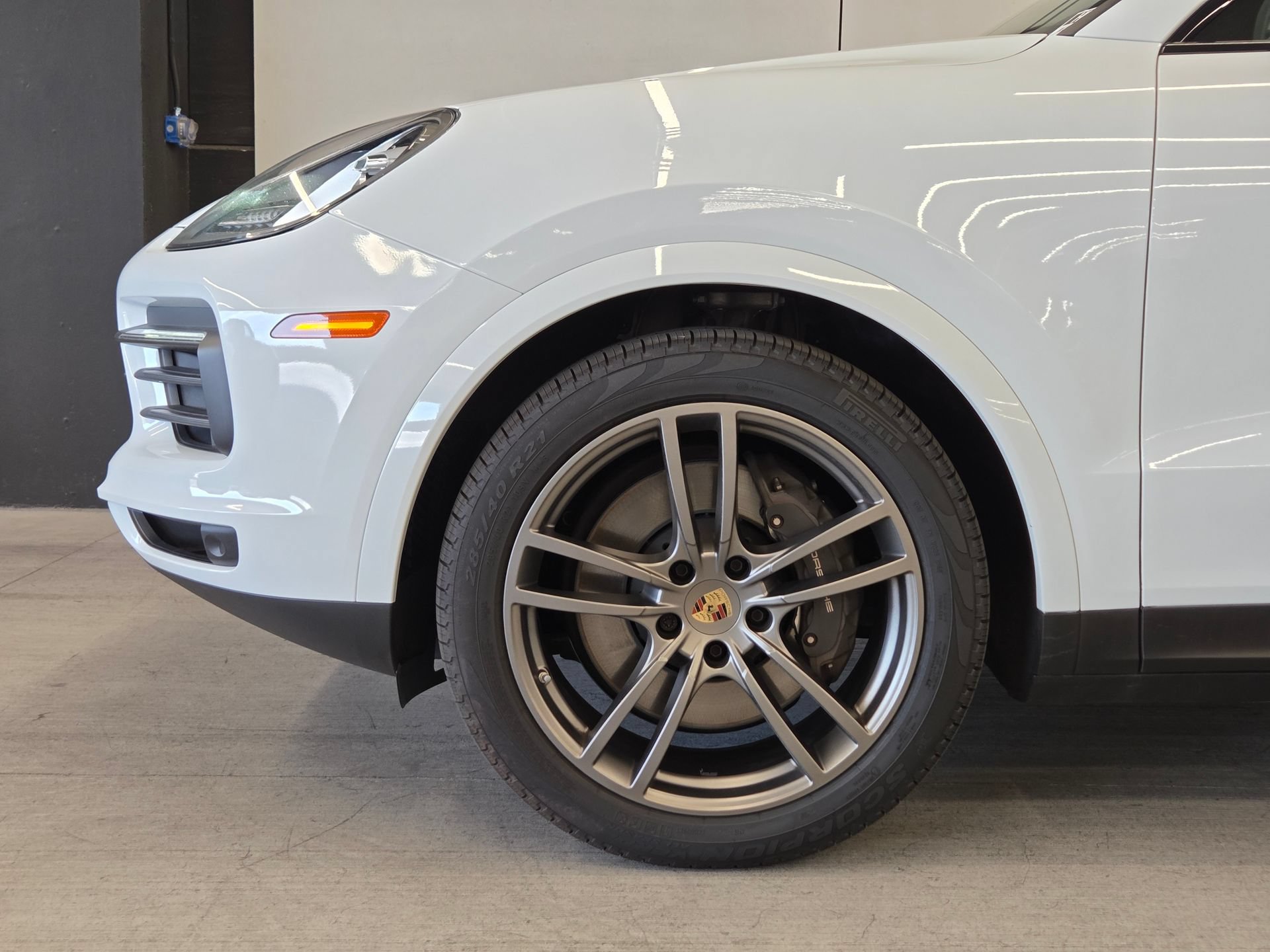 Certified 2023 Porsche Cayenne Coupe AWD/4WD image 9