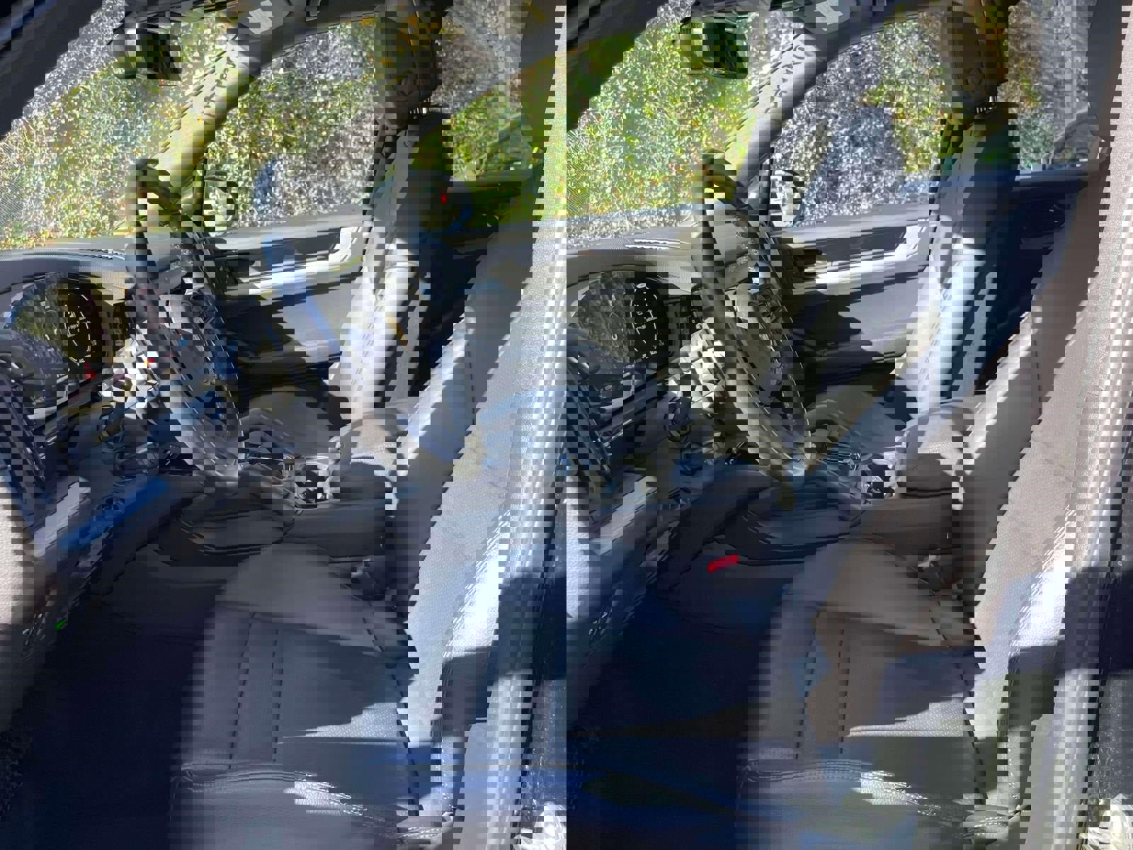 Used 2024 Porsche Cayenne image 15