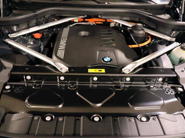 Used 2026 BMW X5 xDrive50e w/ Premium Package AWD/4WD image 18