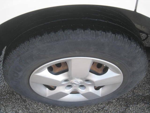 Used 2014 Nissan Rogue S AWD/4WD image 22