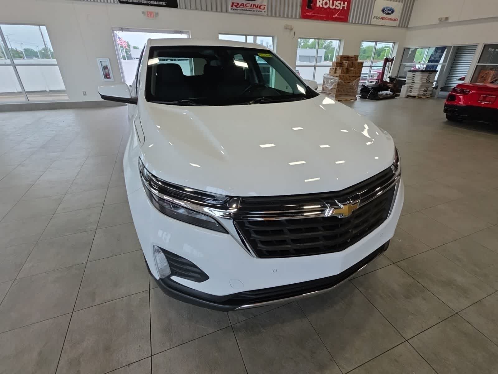 Used 2023 Chevrolet Equinox LT FWD image 5
