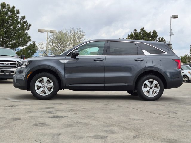 Used 2021 Kia Sorento LX AWD/4WD image 9