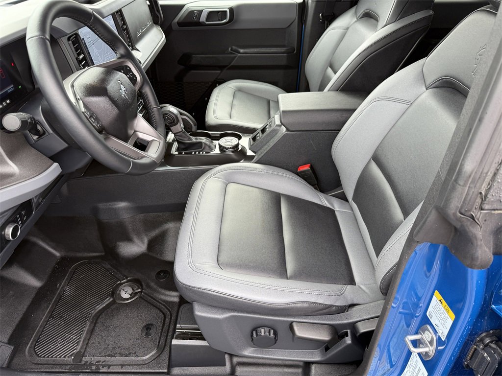 Used 2024 Ford Bronco Big Bend image 10