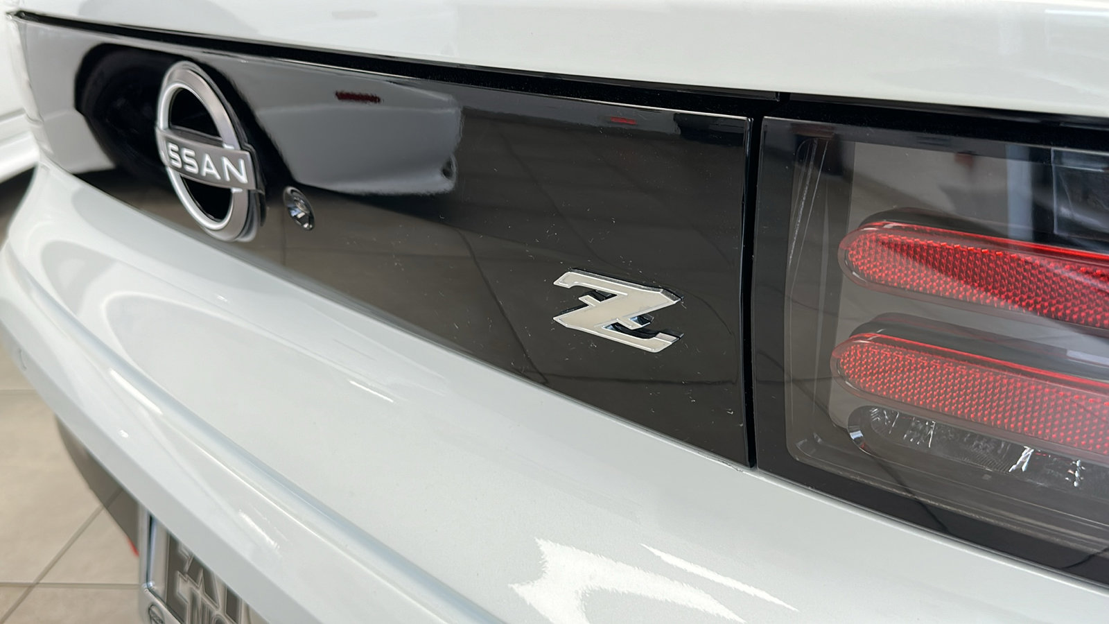 New 2023 Nissan Z w/ Floor Mat Package (L93) RWD image 7