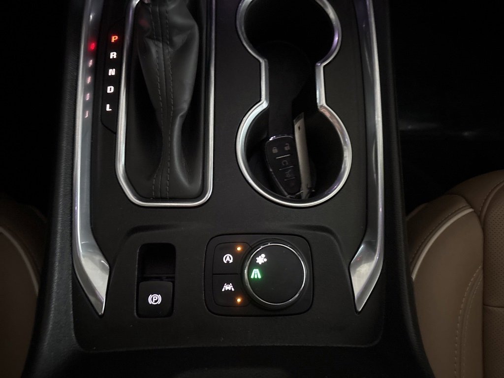 Used 2023 Chevrolet Traverse Premier w/ LPO, Floor Liner Package image 15