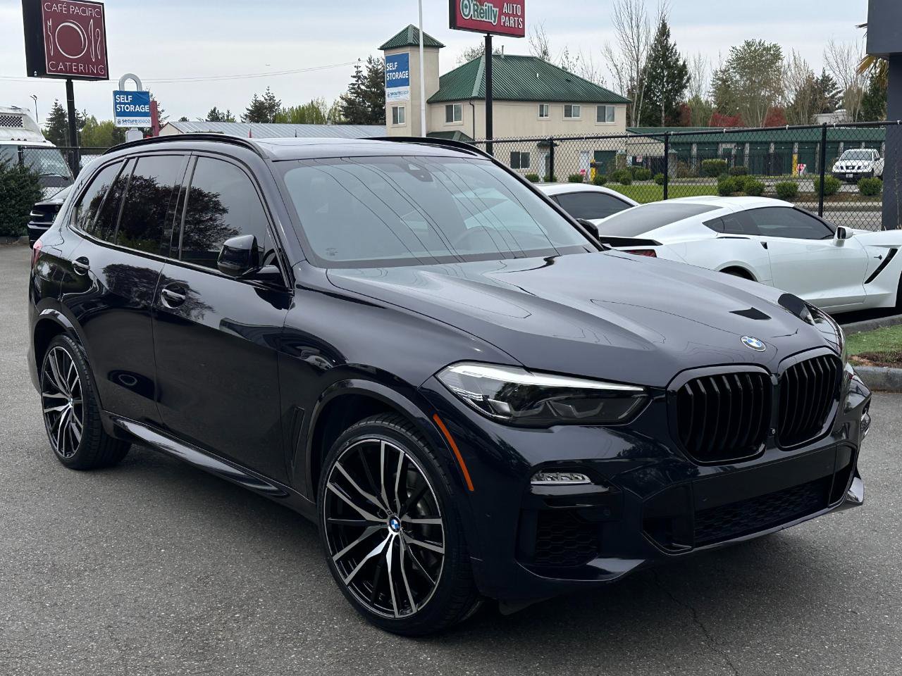 Used 2019 BMW X5 xDrive40i w/ M Sport Package AWD/4WD image 34