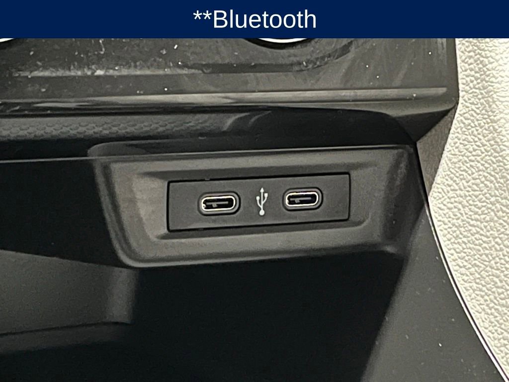 Used 2021 Volkswagen Jetta SE w/ SE Cold Weather Package image 11