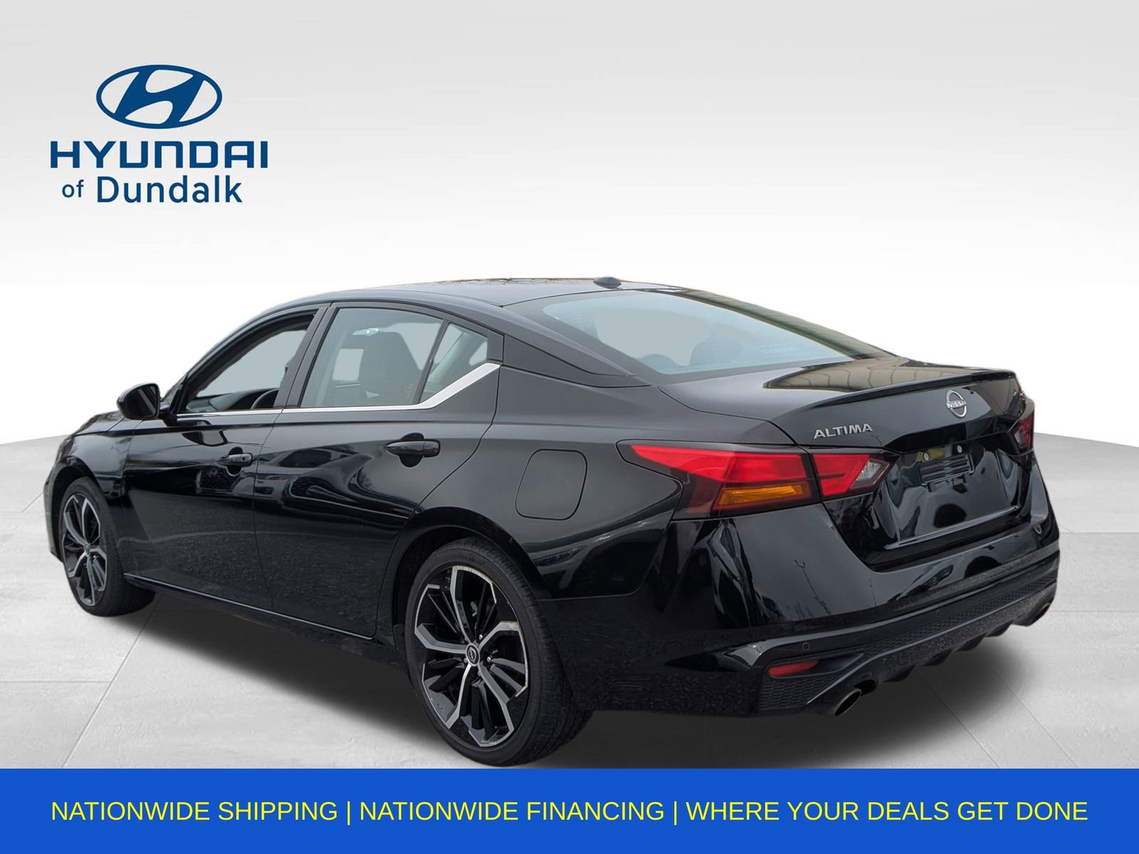 Used 2024 Nissan Altima 2.5 SR image 11