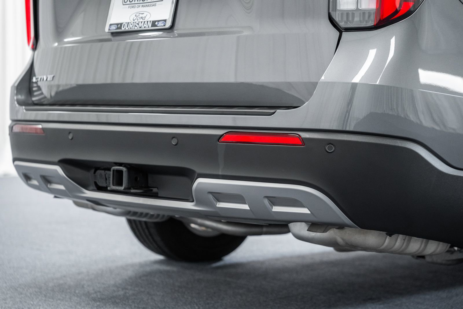 Certified 2025 Ford Explorer Active w/ Active Comfort Package image 21