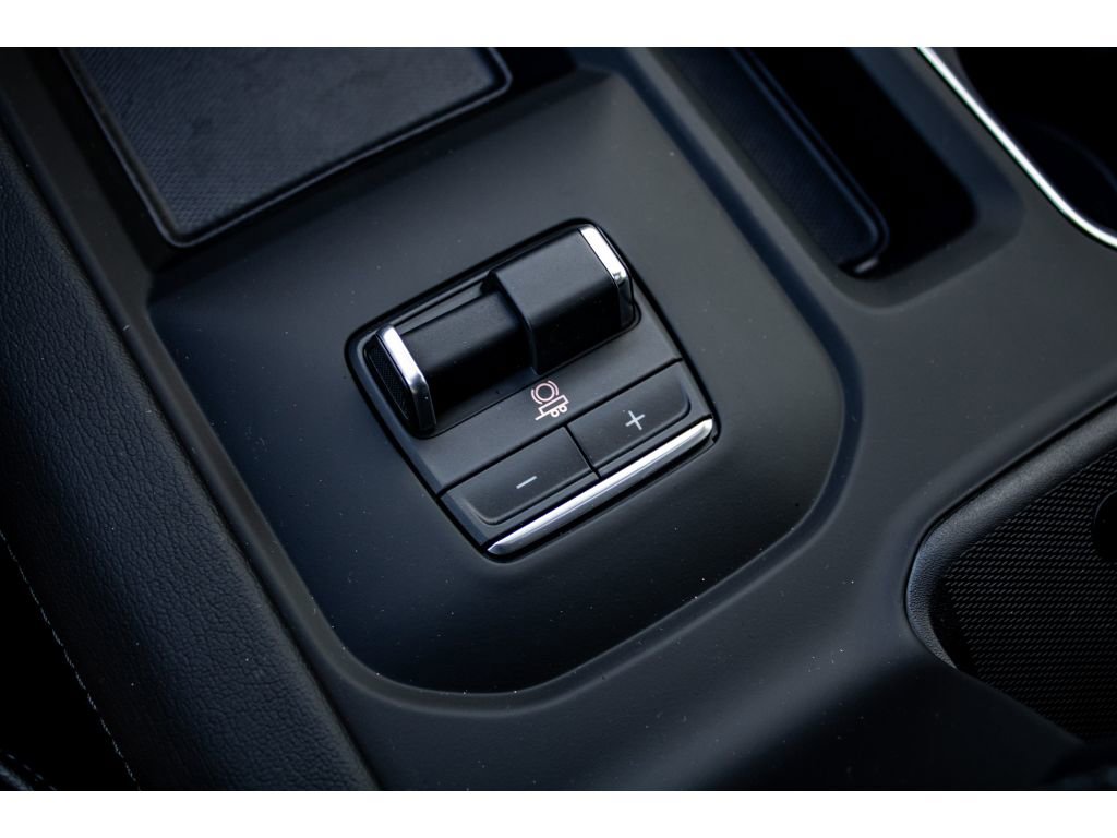 New 2026 GMC Sierra 3500 Denali w/ Denali Reserve Package image 37