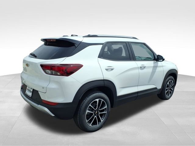 New 2026 Chevrolet TrailBlazer LT w/ Convenience Package FWD image 3