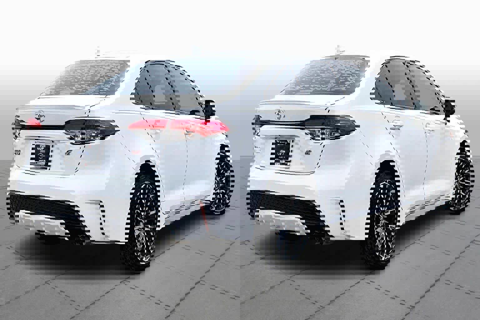 Used 2021 Toyota Corolla SE FWD image 13