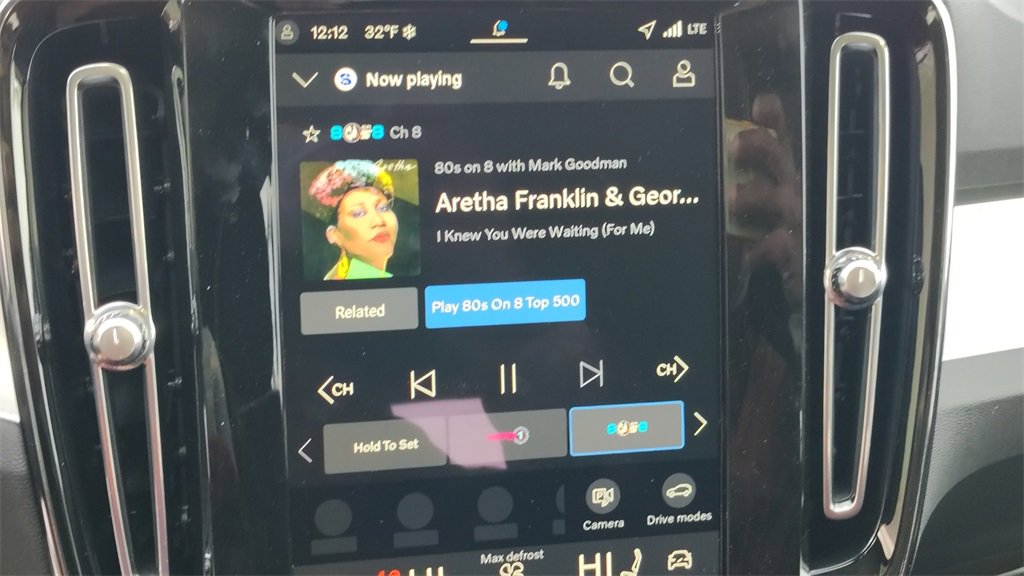 New 2026 Volvo XC40 B5 Ultra w/ Protection Package Premier image 21