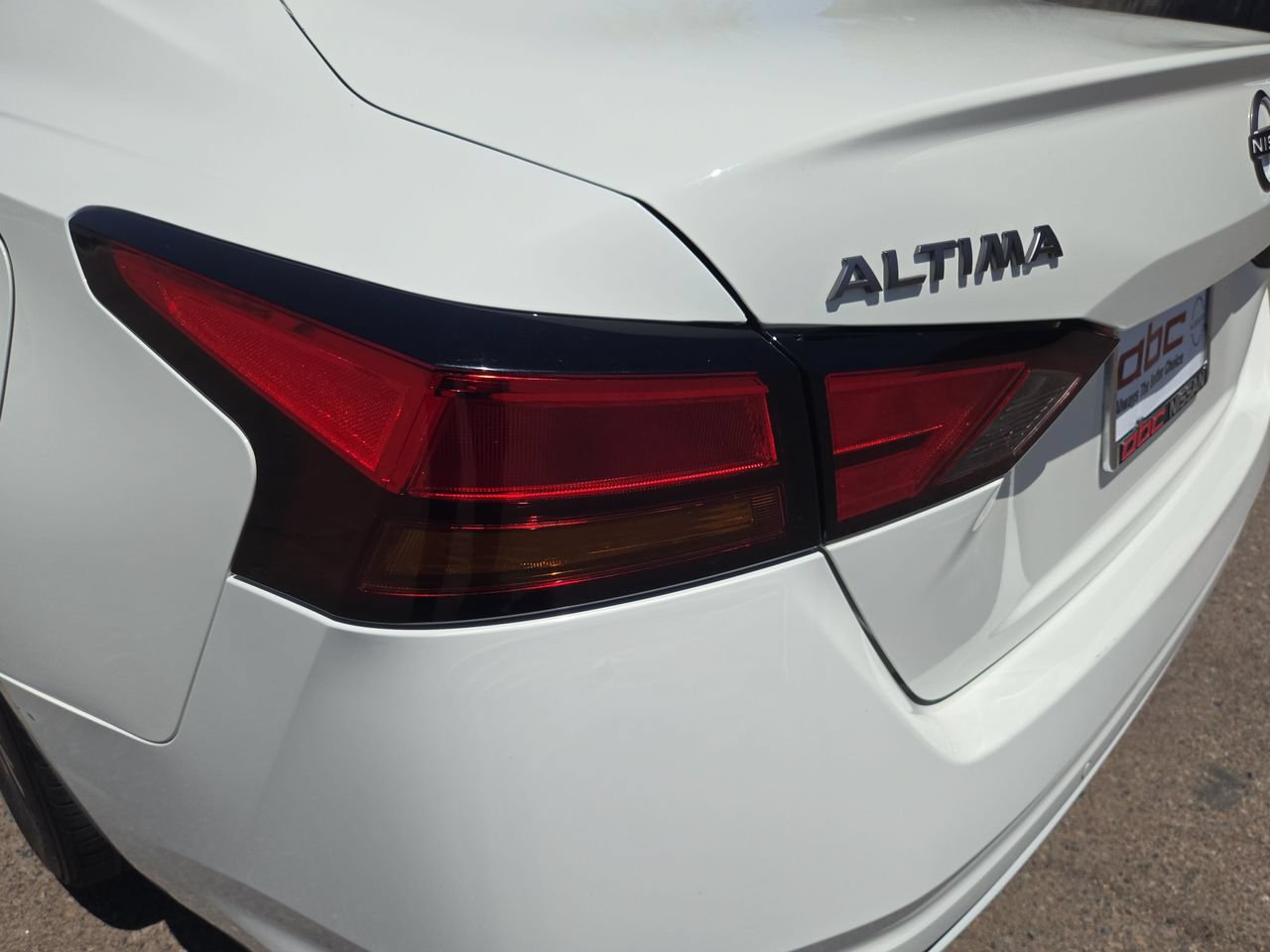 Certified 2025 Nissan Altima 2.5 SV FWD image 32