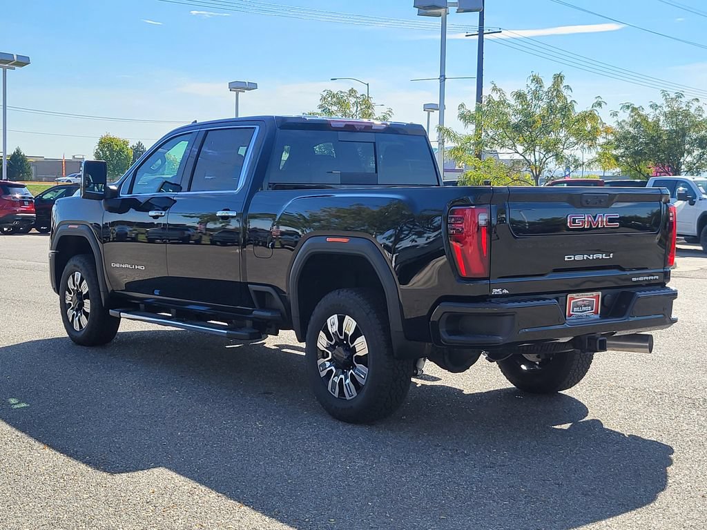 New 2025 GMC Sierra 3500 Denali w/ Denali Reserve Package AWD/4WD image 13
