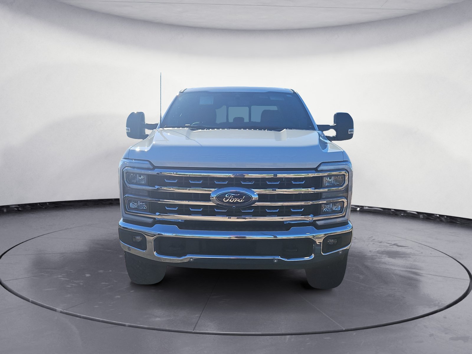 Used 2025 Ford F350 Lariat w/ Lariat Ultimate Package AWD/4WD image 2