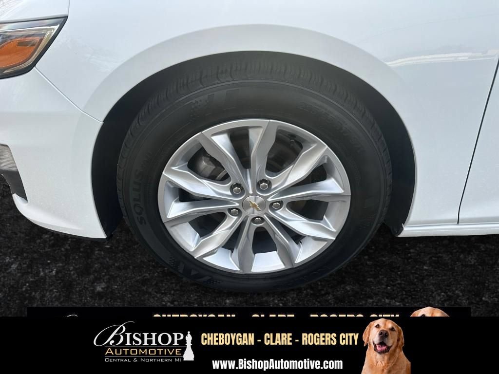 Used 2023 Chevrolet Malibu LT FWD image 18