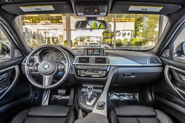 Used 2018 BMW 340i Sedan RWD image 3