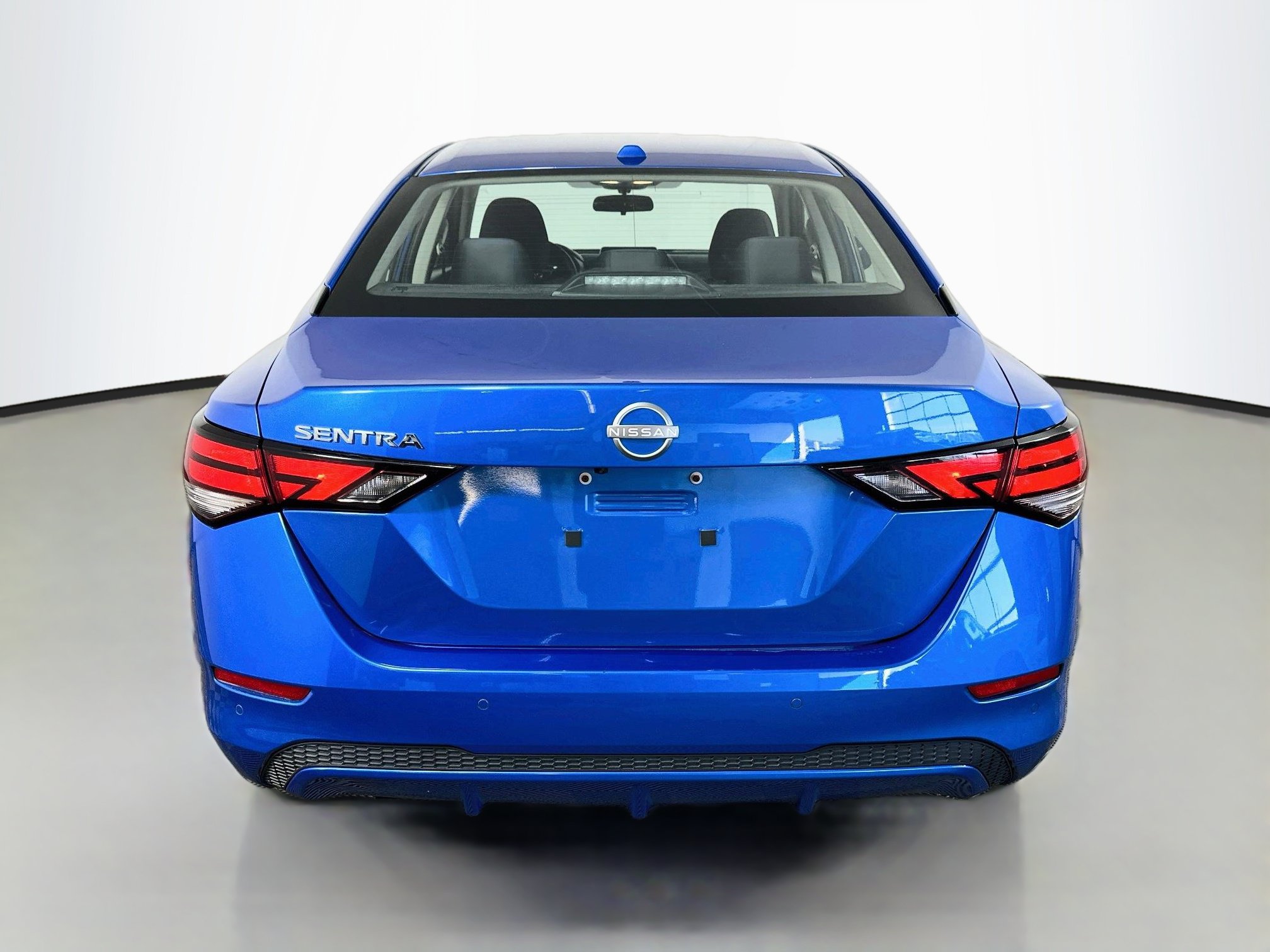 Used 2024 Nissan Sentra SV FWD image 6