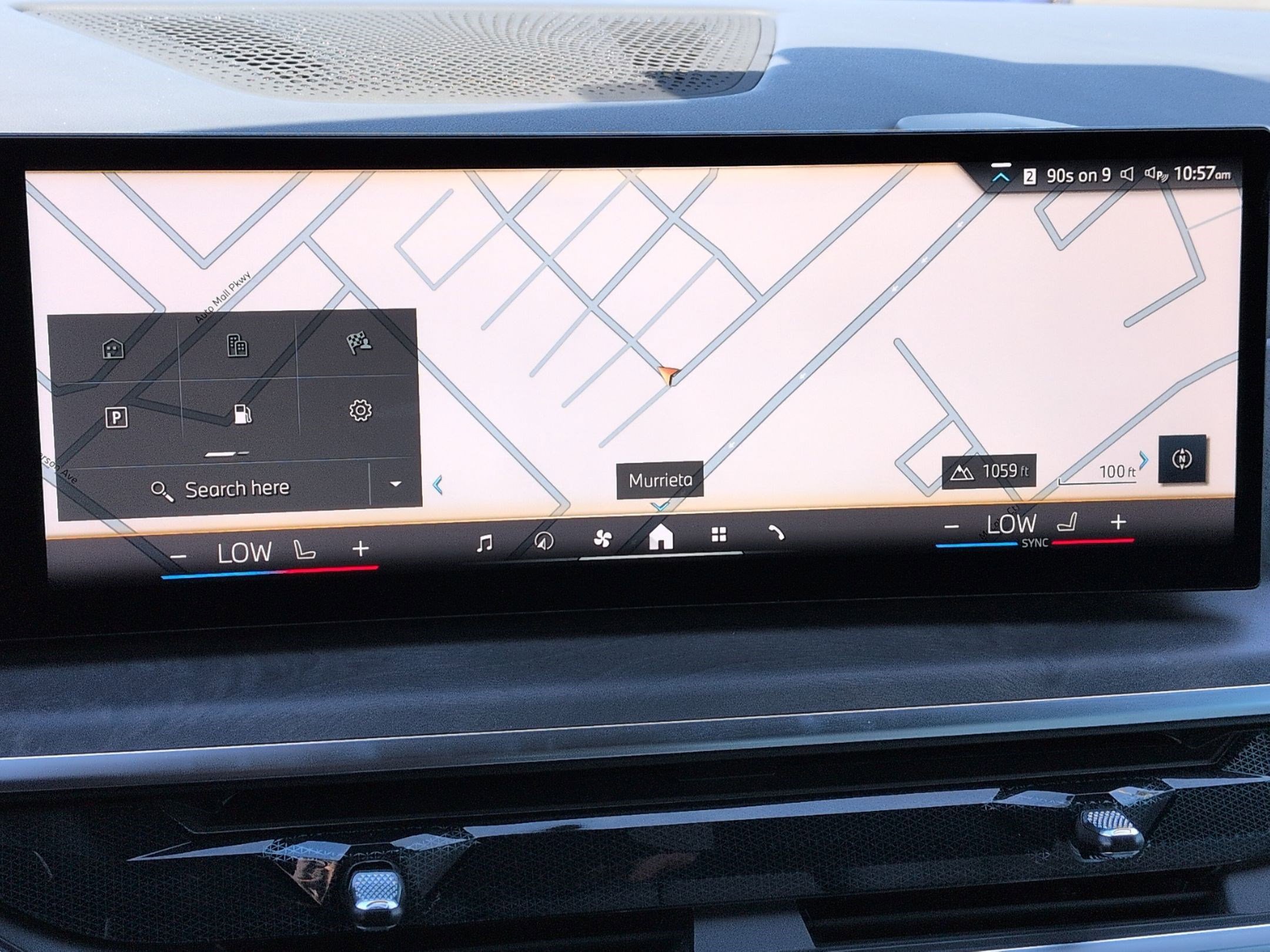 Used 2026 BMW X5 xDrive40i w/ Premium Package image 24