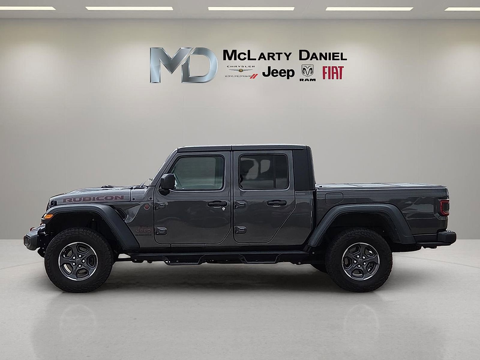 Used 2023 Jeep Gladiator Rubicon w/ LED Lighting Group image 3