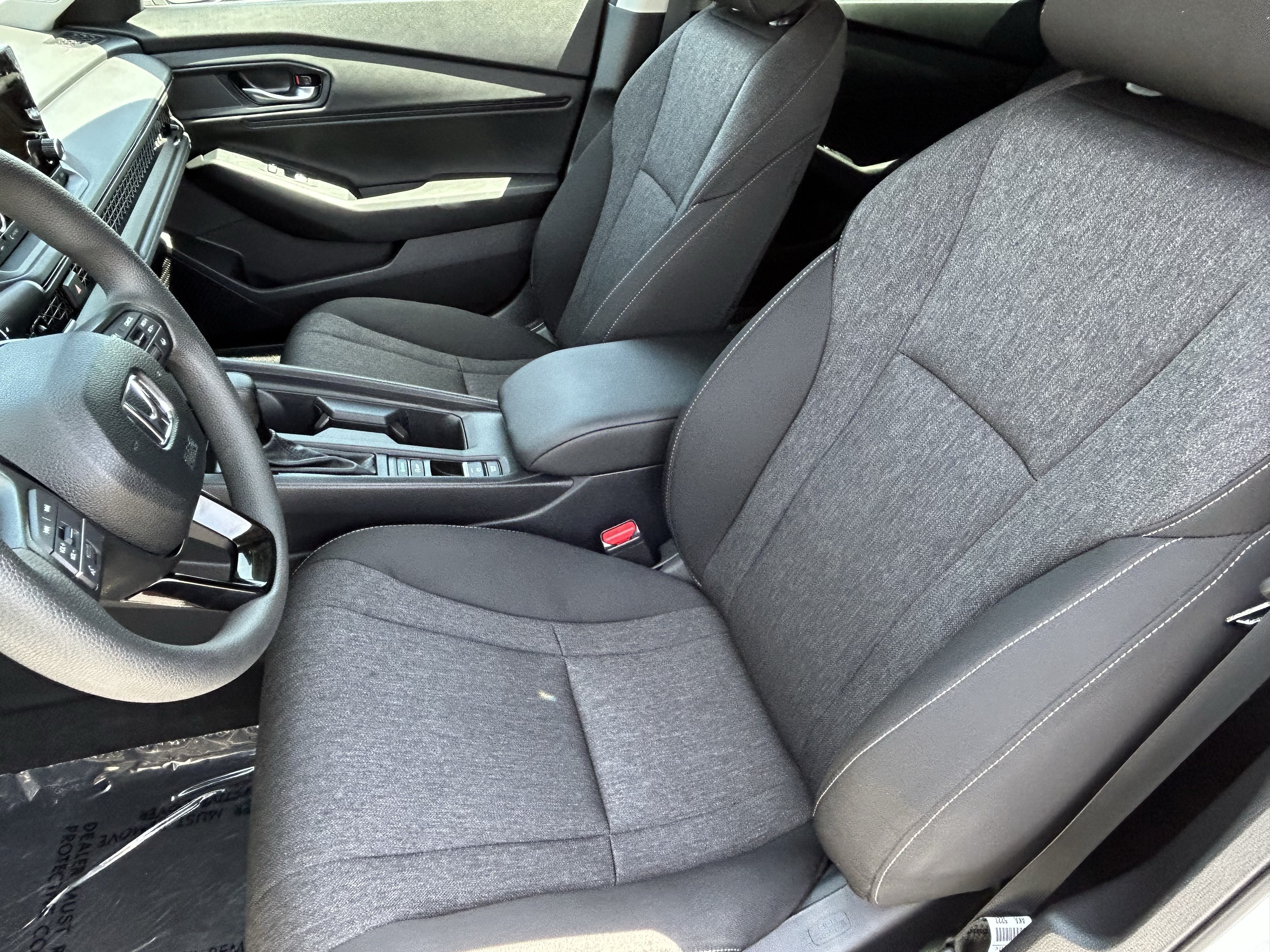 Certified 2025 Honda Accord SE image 14