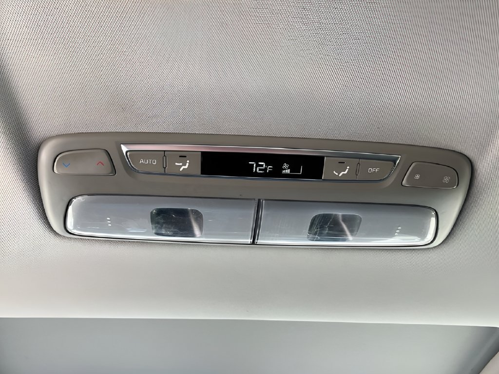 Used 2022 Kia Telluride EX w/ EX Premium Package FWD image 26