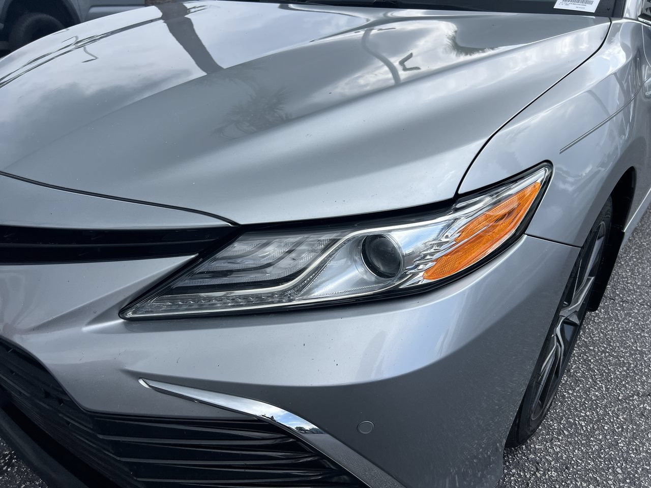 Used 2021 Toyota Camry XLE w/ Navigation Package FWD image 6