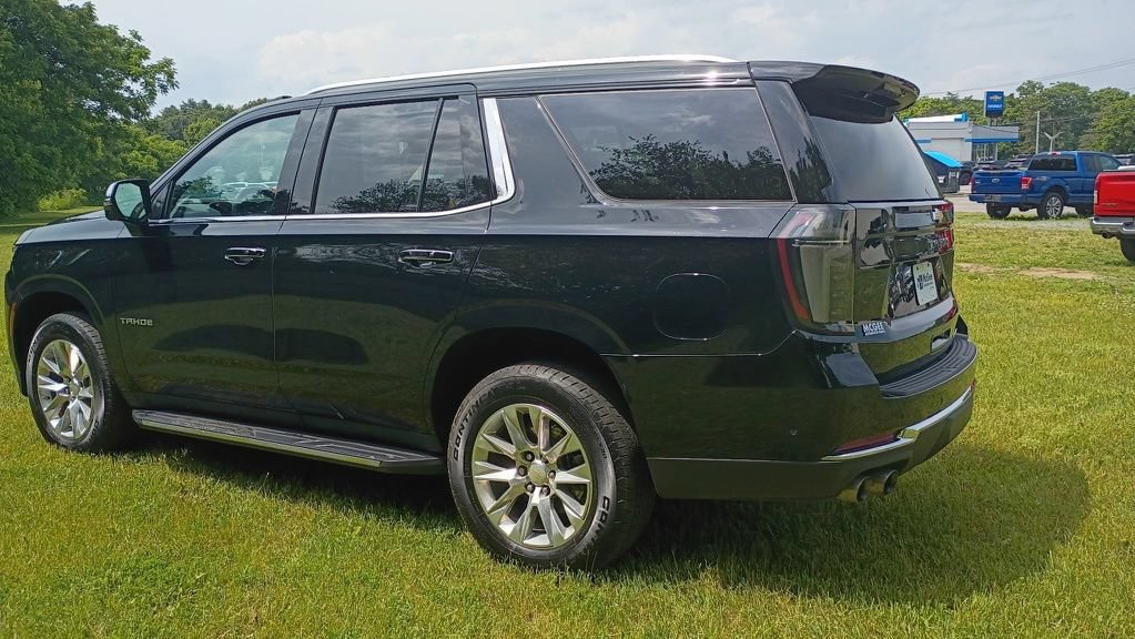 Used 2025 Chevrolet Tahoe Premier AWD/4WD image 5