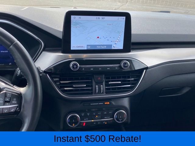 Used 2022 Ford Escape Titanium image 9