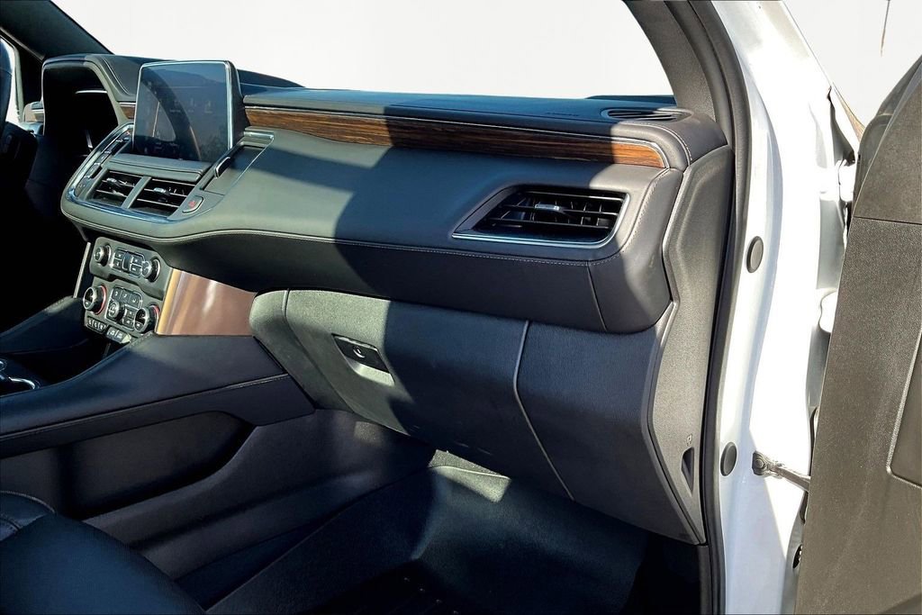 Used 2024 Chevrolet Tahoe High Country image 8