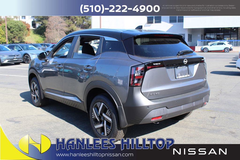 New 2026 Nissan Kicks SV image 9