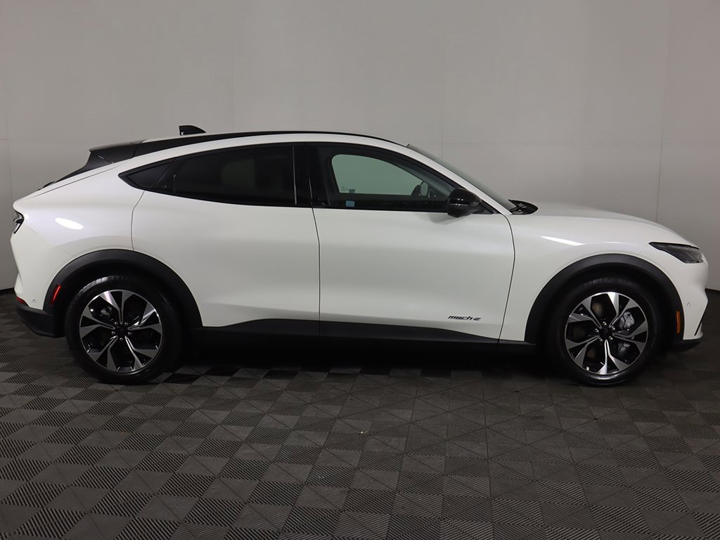 Used 2024 Ford Mustang Mach-E Select w/ Comfort Package Lite image 17